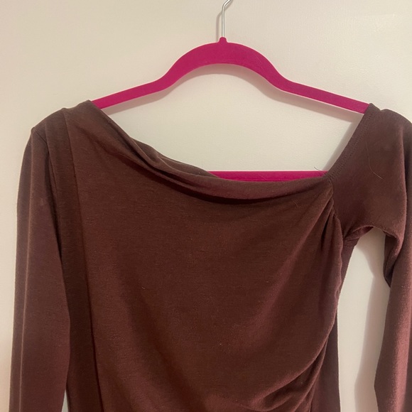 Two piece set - Picture 10 of 10